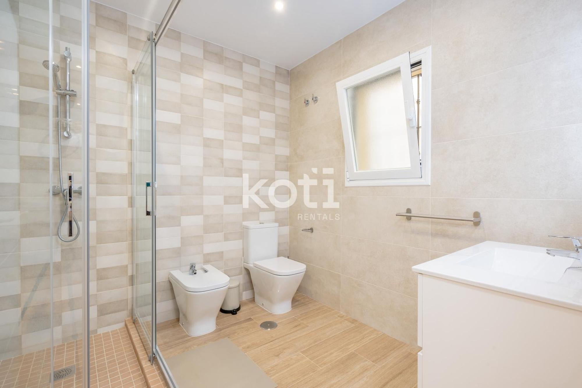 Koti Rentals - Casita Rosario Pino Rooftop Y Bbq Fuengirola Bagian luar foto